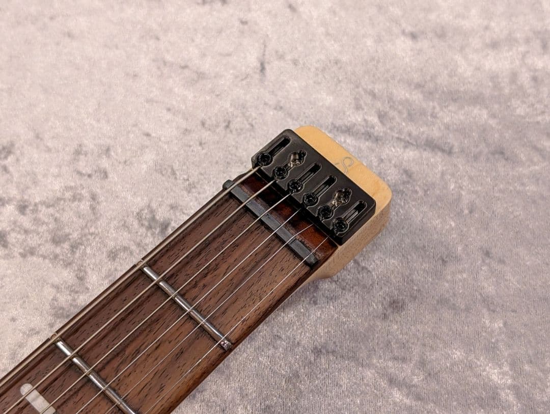 [ほぼ新品]Sire X6 6-String Headless / BK.S