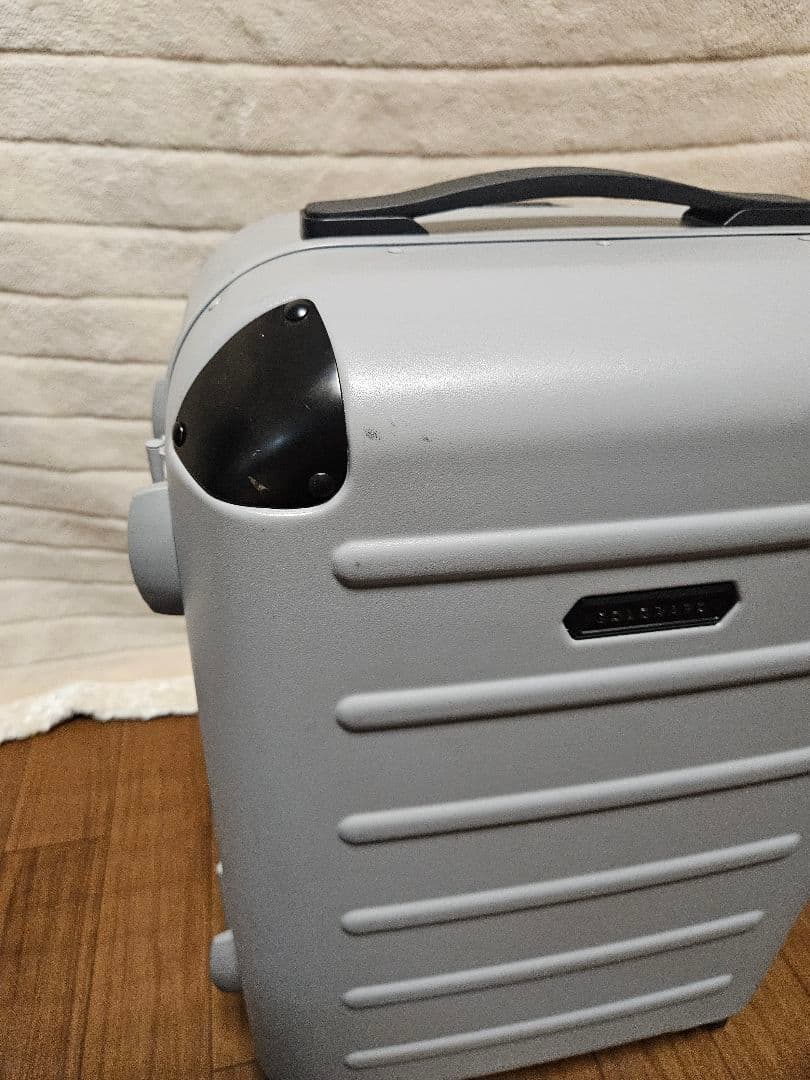 【美品】希少グレー!ソルガード,Solgarrd,39L,キャリーケース,