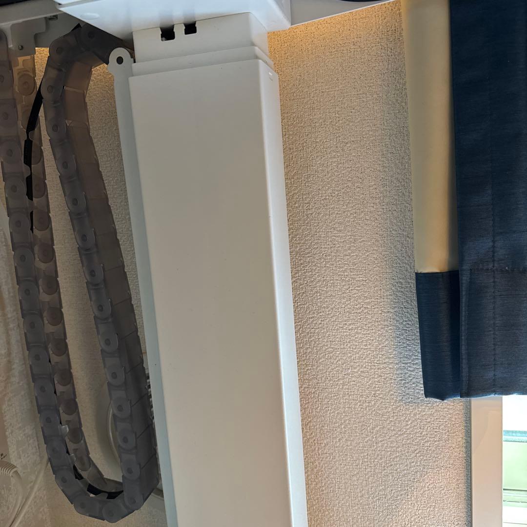 オカムラ 電動昇降デスク スイフト（swift） 幅135cm 奥行67.5cm