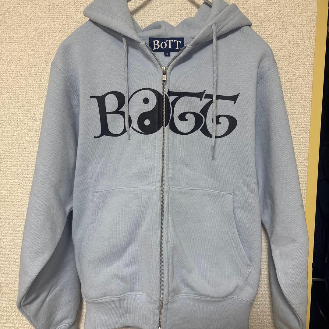BOTT ロゴプリント ジップアップパーカー