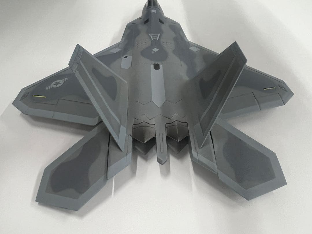ホビーマスター　F-22 ラプター 美品