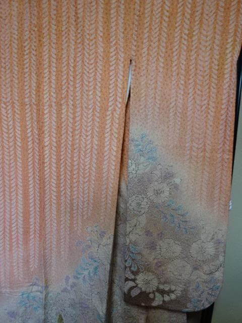 岡田様 振袖　総絞り辻が花　サ-モンピンク