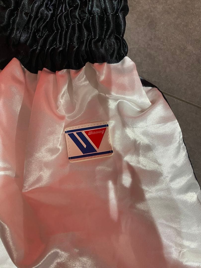 Winning ボクシングトランクス　F5-G ホワイト/ブラック　Lサイズ