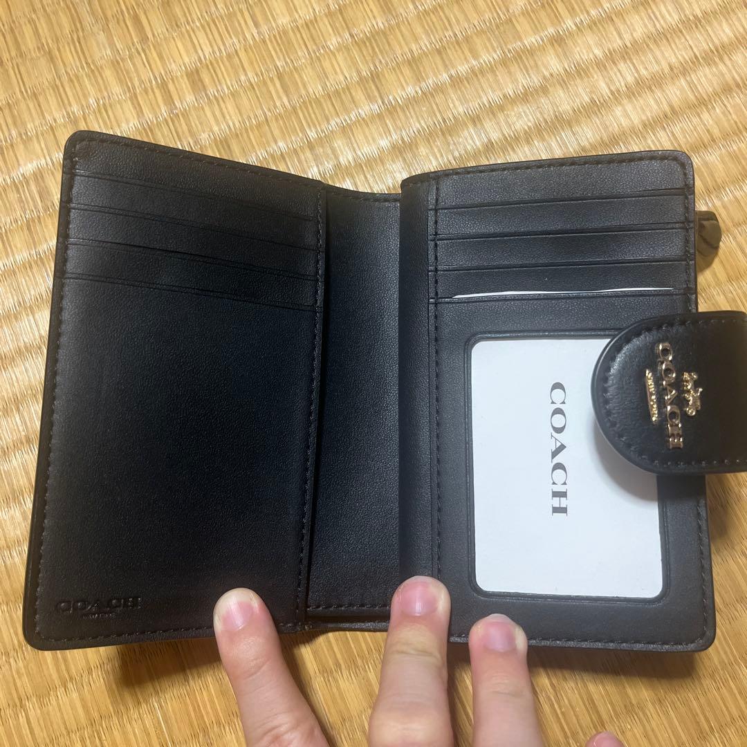 COACH コーチ　二つ折り財布　シグネチャー　新品未使用