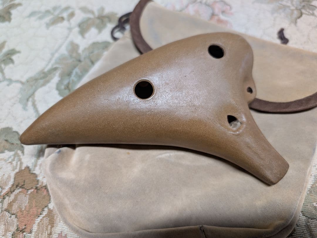 茶色 陶器 オカリナ 専用ケース付き(AF管)