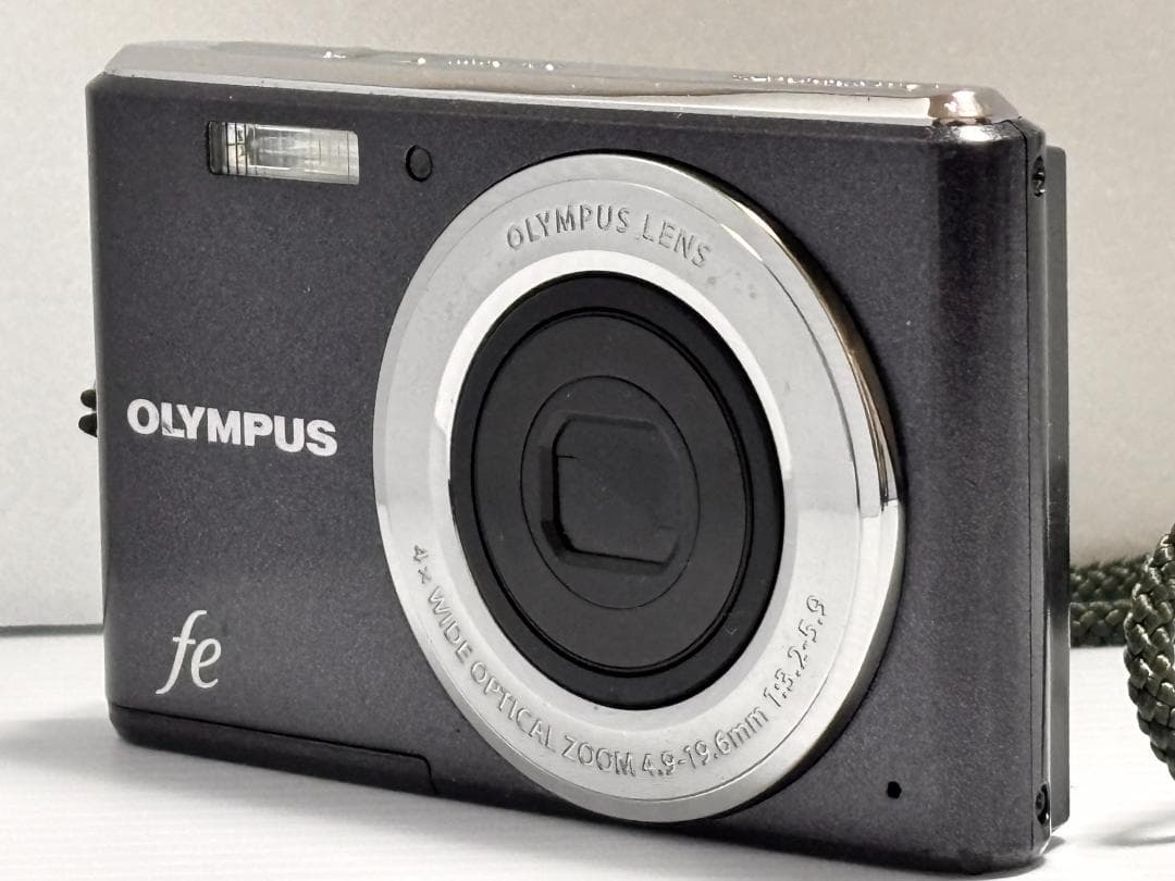美品 Olympus fe-4050 12.0MP 4倍ズーム デジタルカメラ