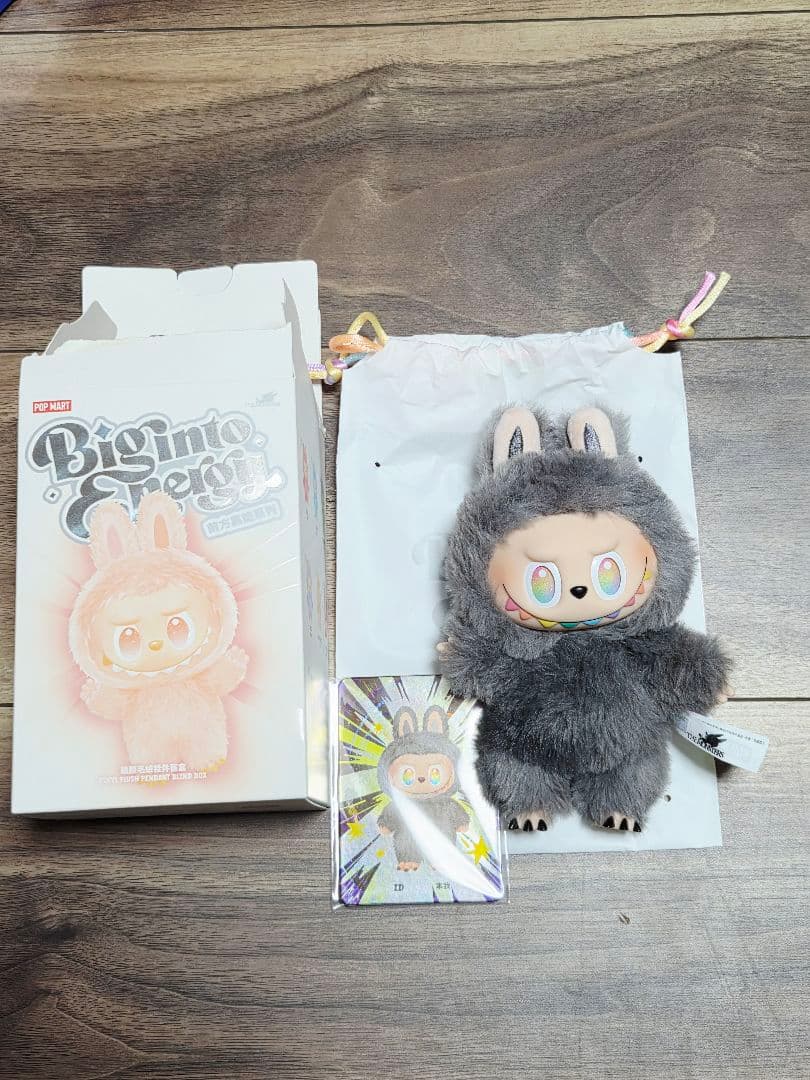 【正規品】POP MART Big into Energy ラブブ　シークレット