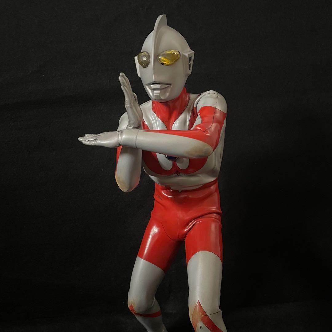 海洋堂ウルトラマンソフビリペイント完成品