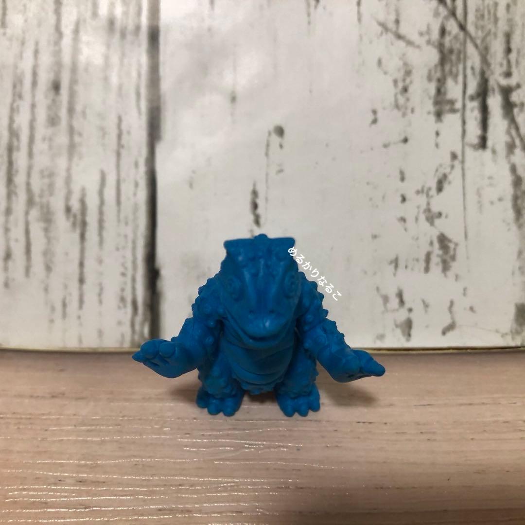 怪獣消しゴム レア 12弾 ピーター フィギュア ウルトラマン