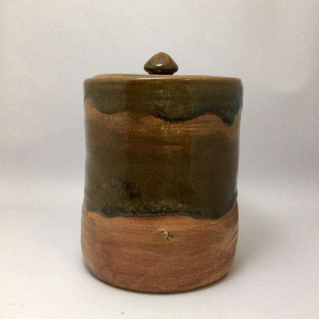 九代大樋長左衛門　飴釉流し筒形水指　共箱／大樋焼本家　お茶道具