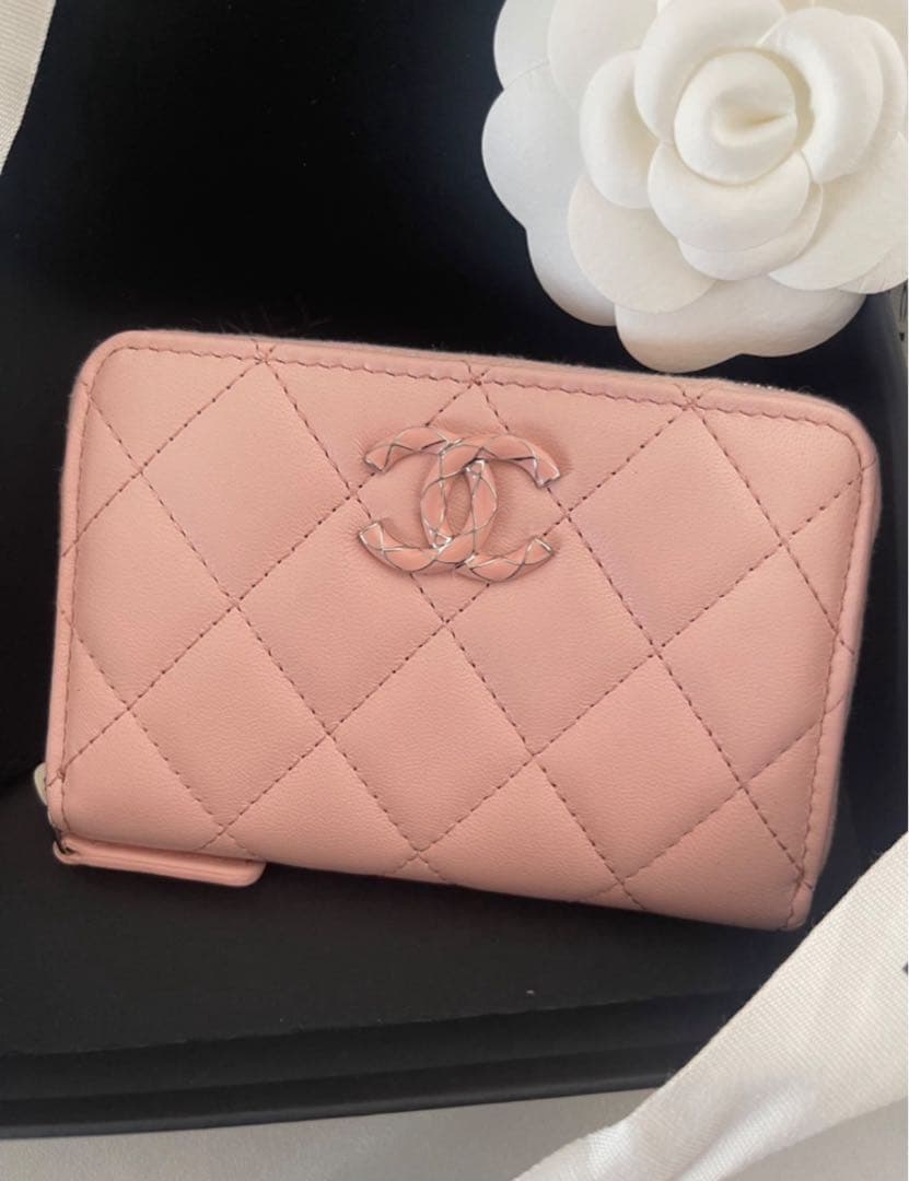【SALE】CHANEL カードケース ピンク 新品 ミニ財布 箱付き