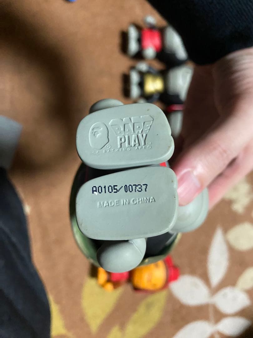 BAPE PLAY ベイビーマイロ フィギュア？