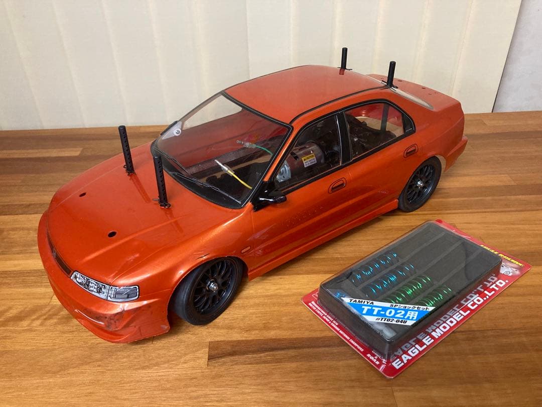 タミヤ　ラジコン　TT-02 イーグル模型　ダンパー付き