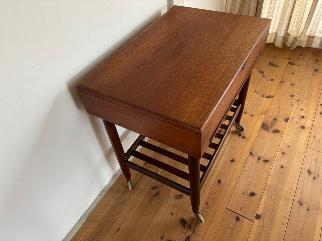 Ejvind A Johanneson/ アイヴァンAヨハンソンソーイングワゴン