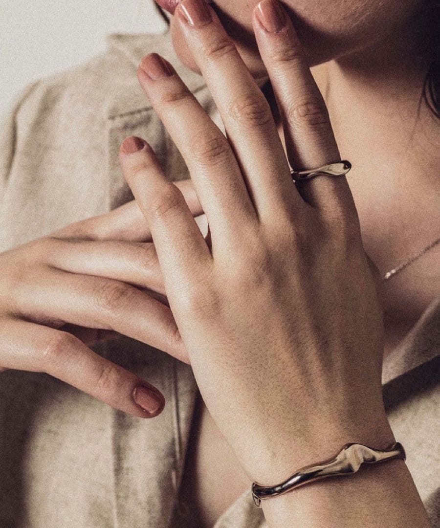 【ete】ロウリング ブラウン ゴールド シンプル エテ