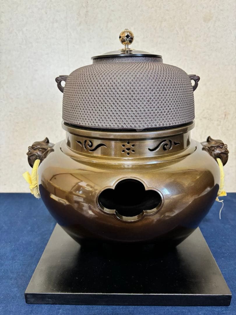 風炉 茶釜 電熱器 人間国宝高橋敬典造 金谷浄雲 唐銅鬼面 南鐐摘 敷板 茶道具