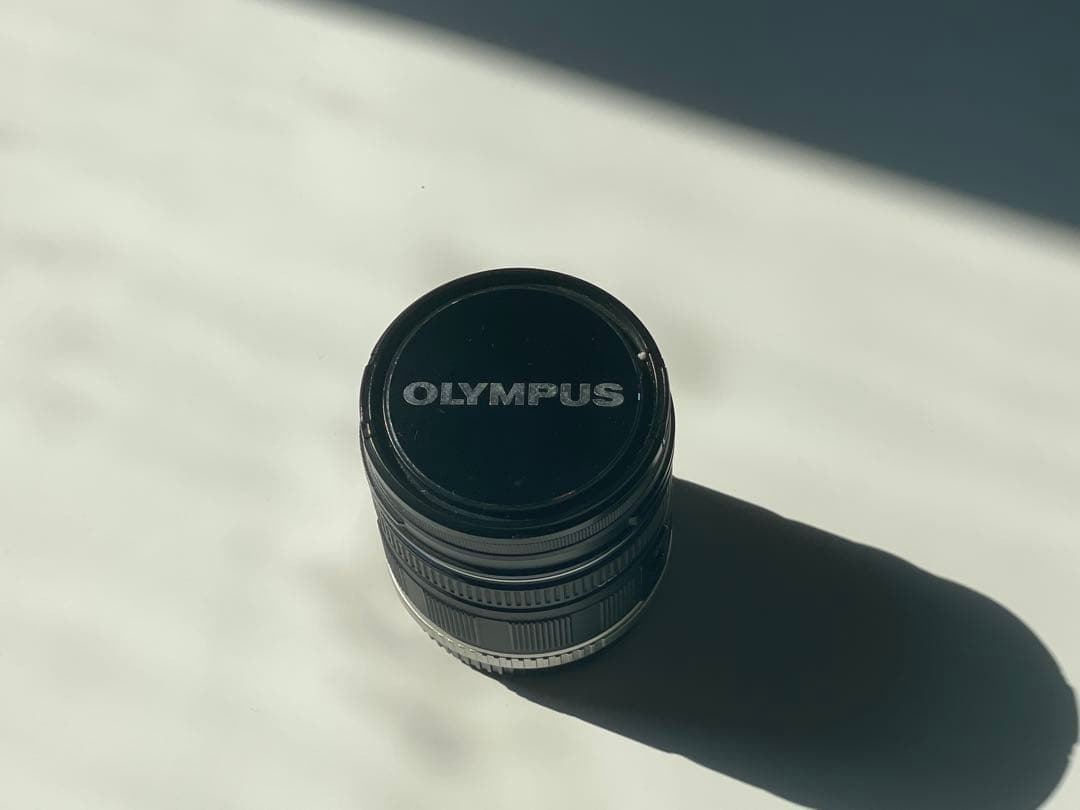 Olympus 9-18mm f/4.0-5.6 ズームレンズ