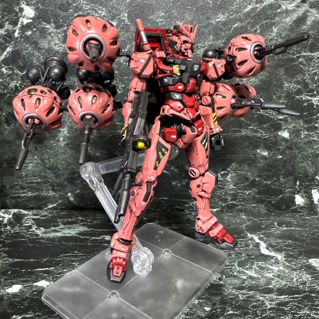 HG 赤いガンダム　ビット6個装備　塗装完成品　ガンプラ　ジークアクス
