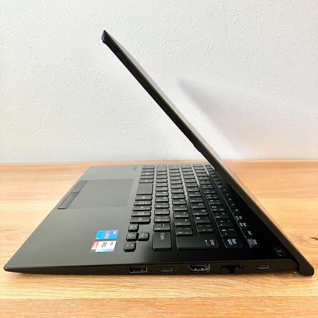 バッテリー良好/軽量/VAIO/SSD/Windows11/黒/ノートパソコン