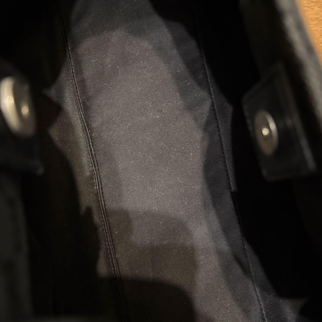 GUCCI ブラックキャンバス ハンドバッグ