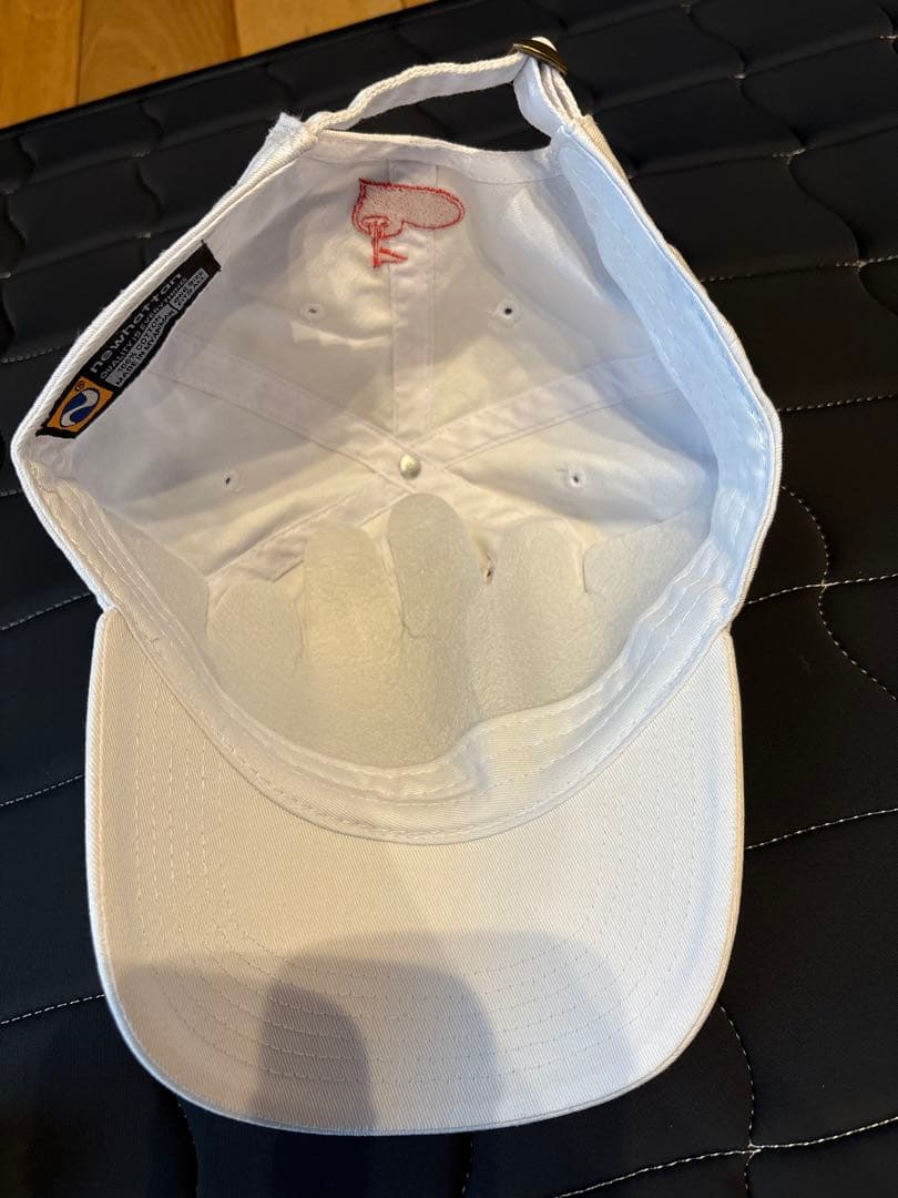 ゆうさん専用　［新品、未使用]岩井姉妹　サイン入りキャップ、ボール