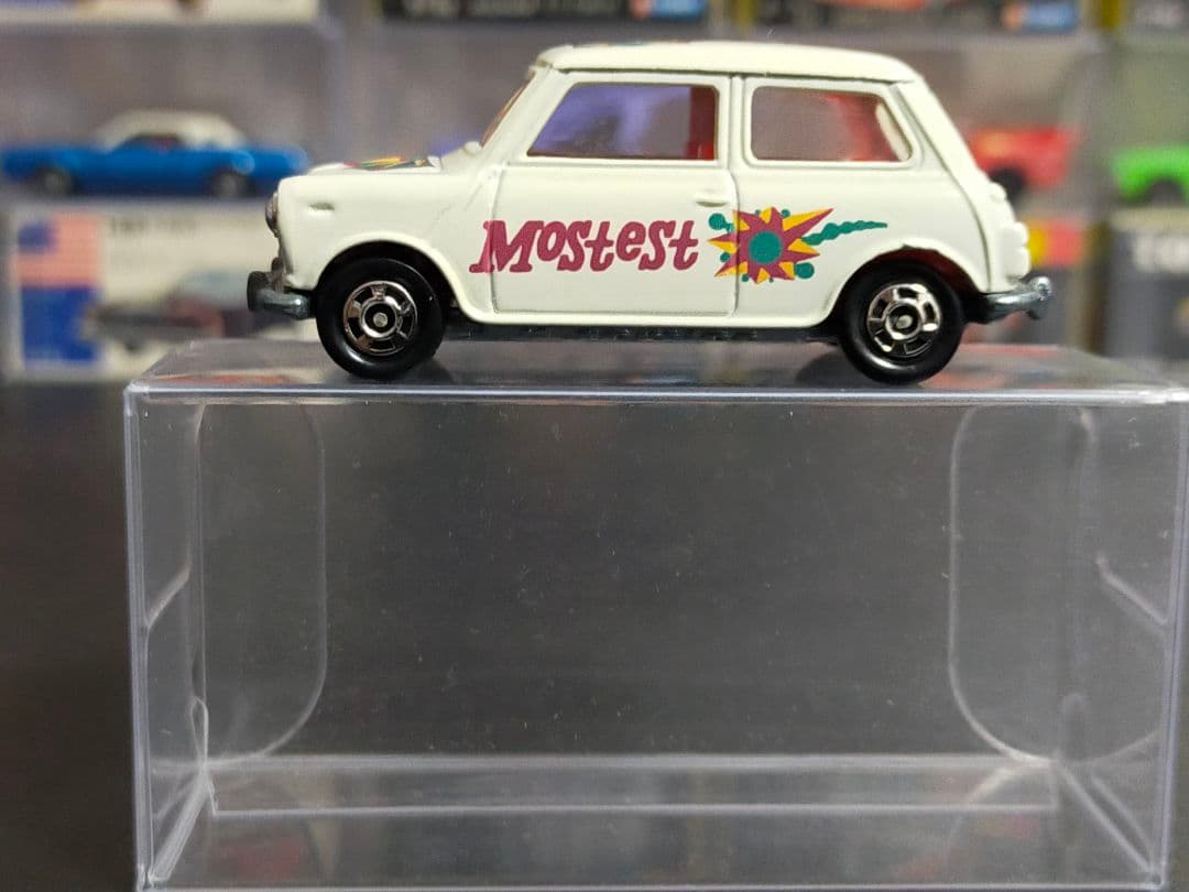 トミカ ミニクーパー トラフィック ポップアート BLMC 日本製 青箱 b