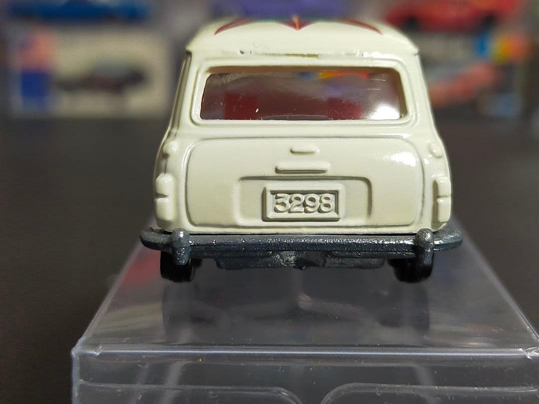 トミカ ミニクーパー トラフィック ポップアート BLMC 日本製 青箱 b