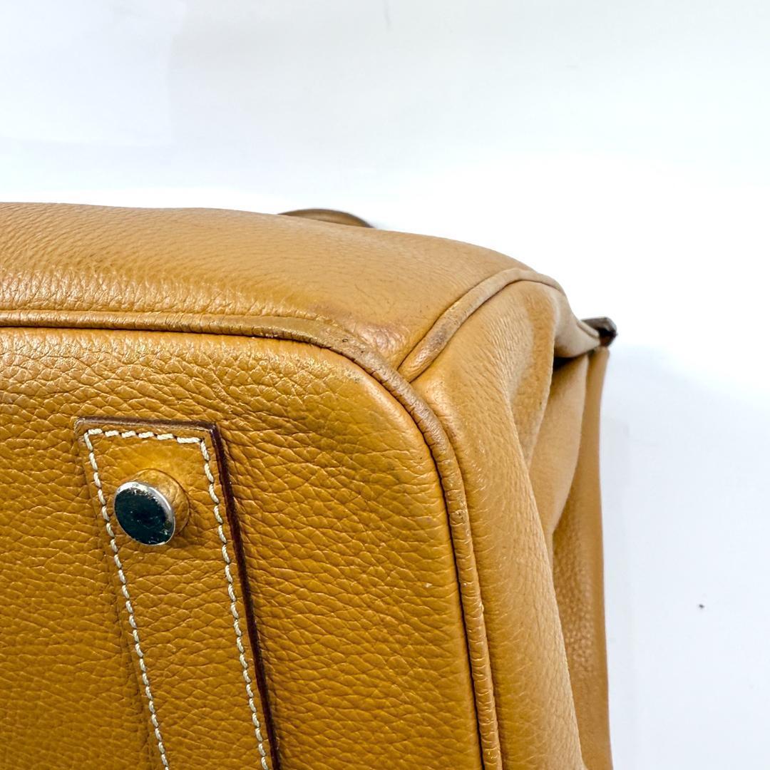 美品 本革 ハンドバッグ キャメル フラップ 嘉手納 鍵 ベルト レザー