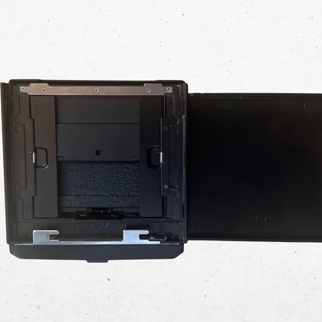 Mamiya RB67 ウエストレベルファインダー WLF 下部カバー外れあり