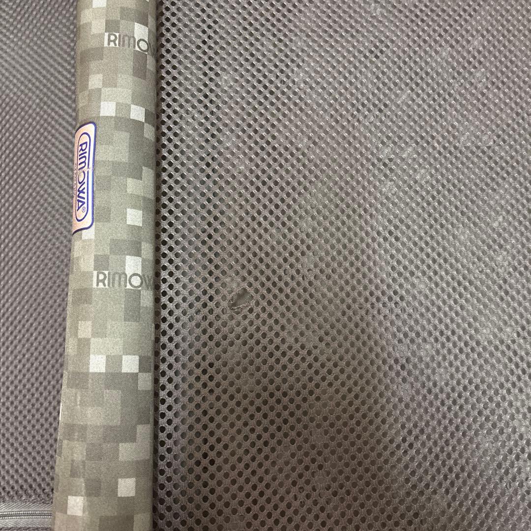 リモワサルサ　2輪　機内持ち込みサイズ