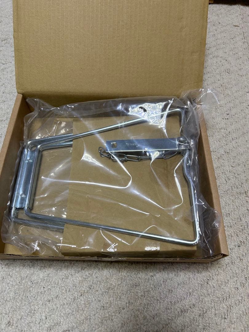 ワンダラウト ユニバーサルウッドトレイ スモール、チェアーの2点