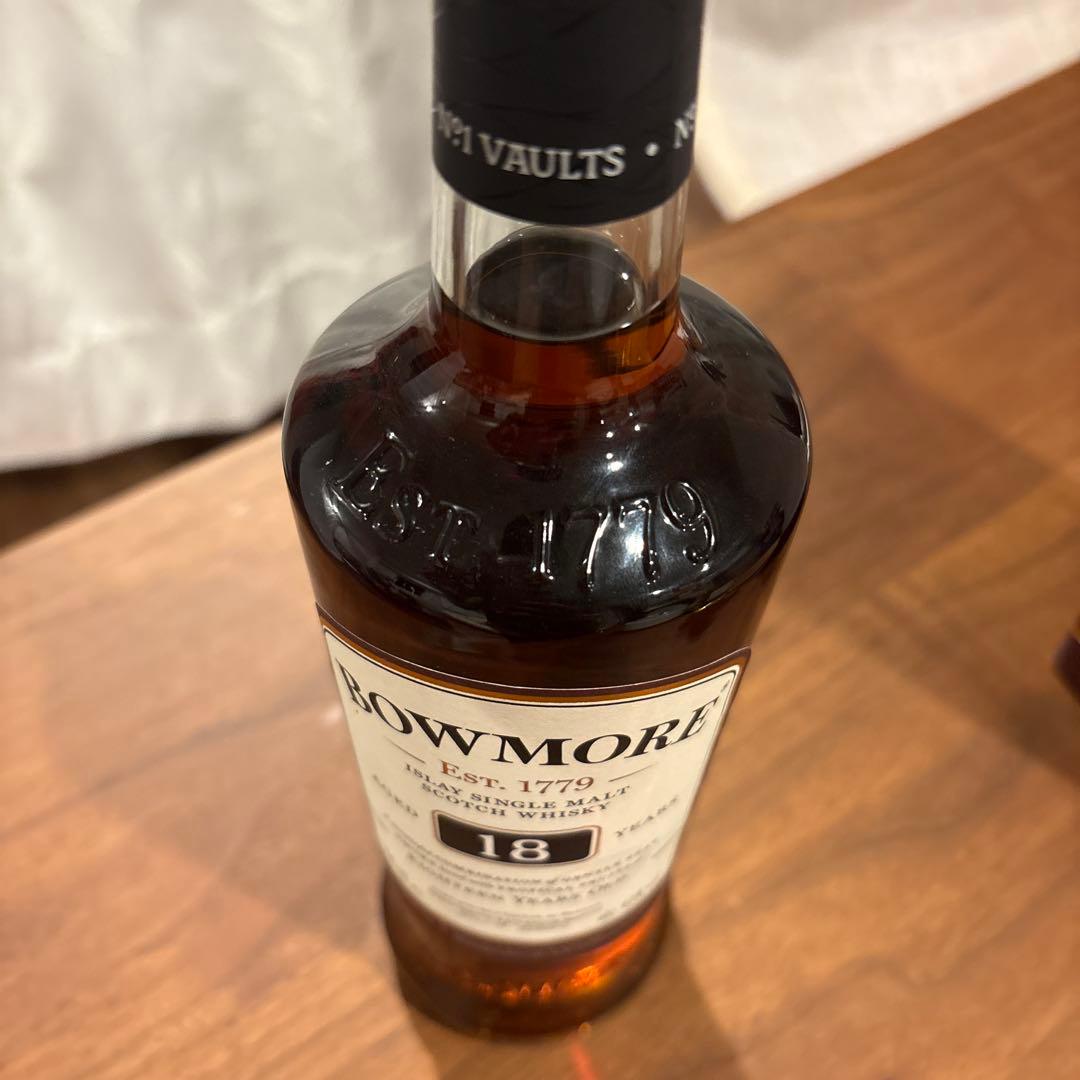 BOWMORE 18年 700ml アルコール43% 新品未開封 箱あり