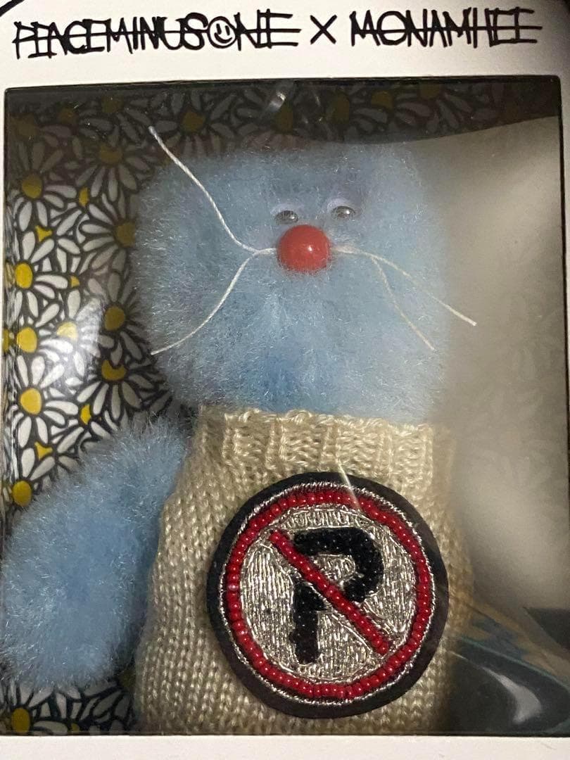 PEACEMINUSONE X MONAMHEE ぬいぐるみキーリング