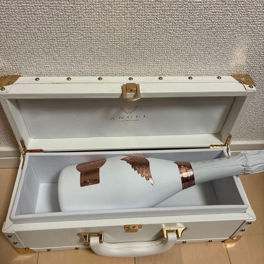 最安値　エンジェルシャンパン　ホワイト　新品未開封極美品