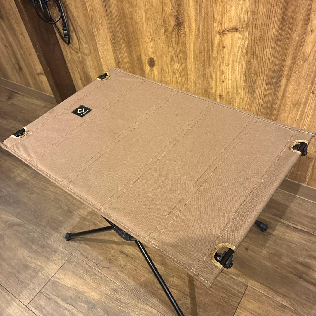 値下げ　エッジパッド付き　Helinoxタクティカルテーブル M コヨーテ