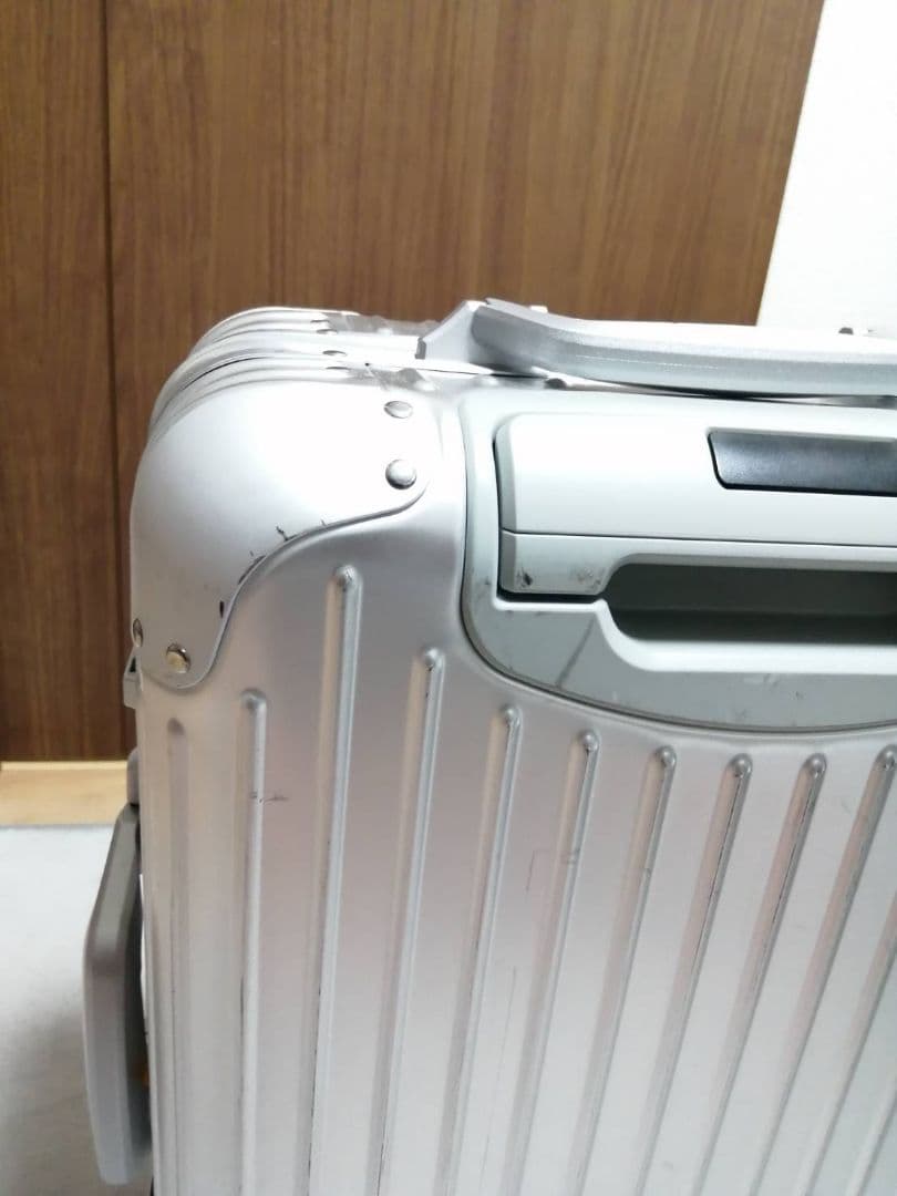 RIMOWA TOPAS 3２Ｌマルチホイール 機内持ち込み可能 廃盤品
