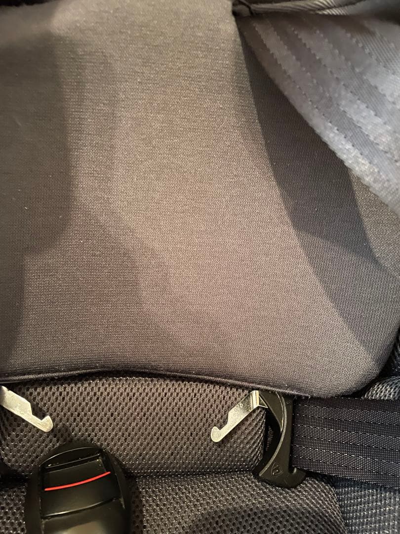 【値下げしました】nuna ヌナ レブルプラス チャイルドシート isofix