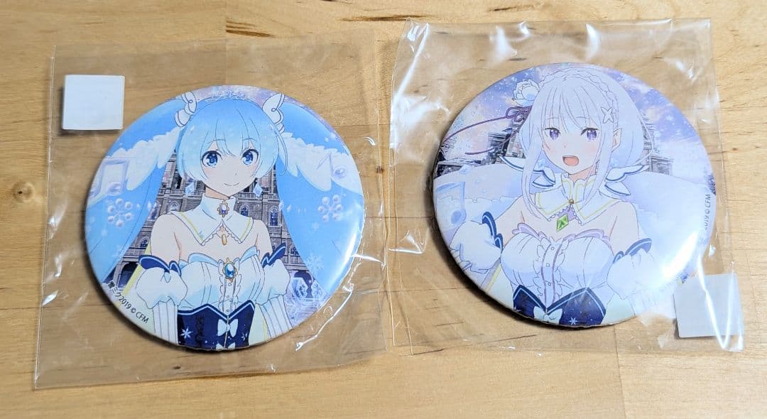 初音ミク 雪ミク miku リゼロ コラボ エミリア 缶バッジセット