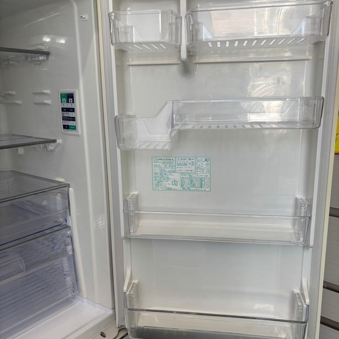 ⭕️設置無料⭕️　冷蔵庫　シャープ　大型　400ℓ級　両開ドア　中古　安い　綺麗