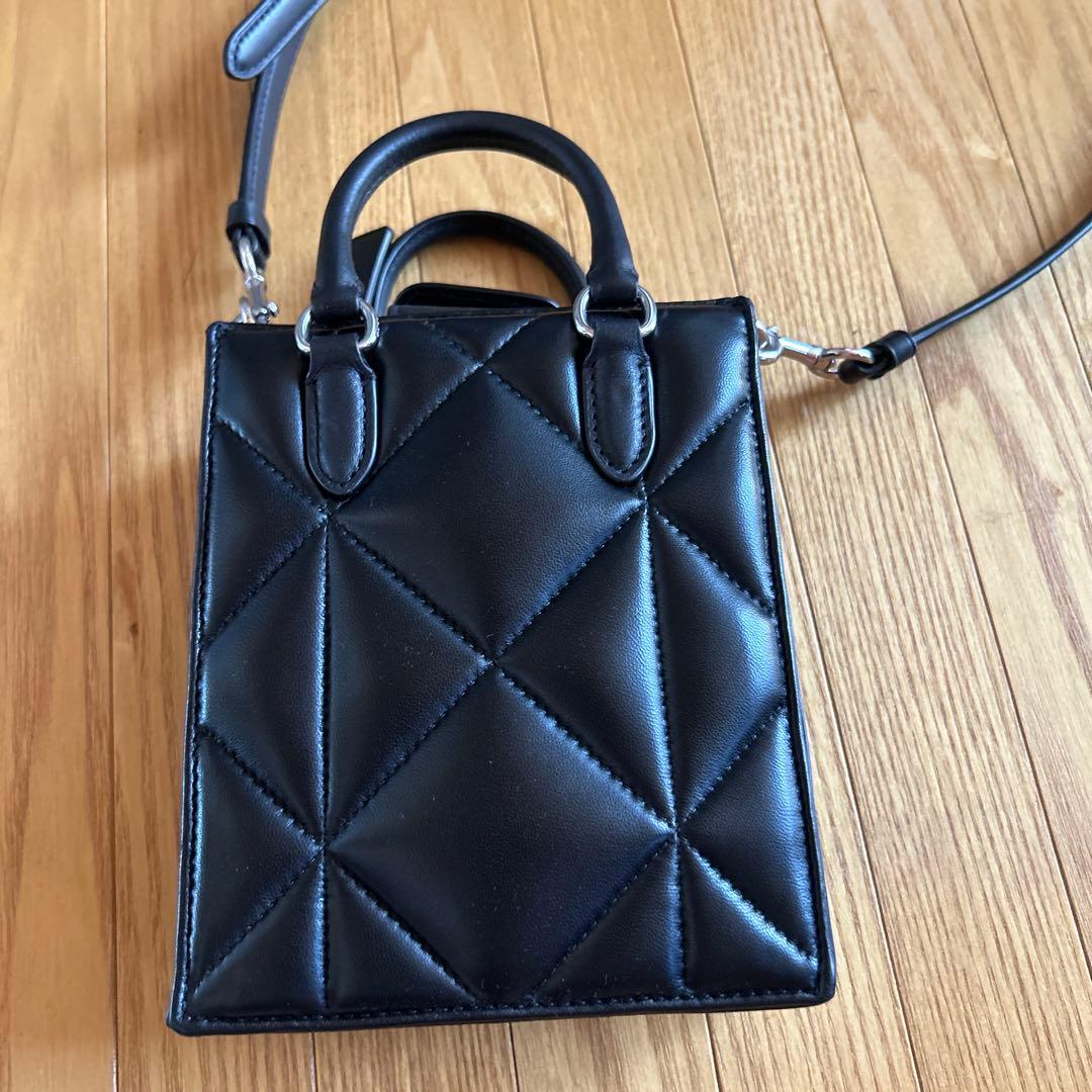 ミク★❣️コーチ　ミニショルダーバッグ　✨未使用に近い