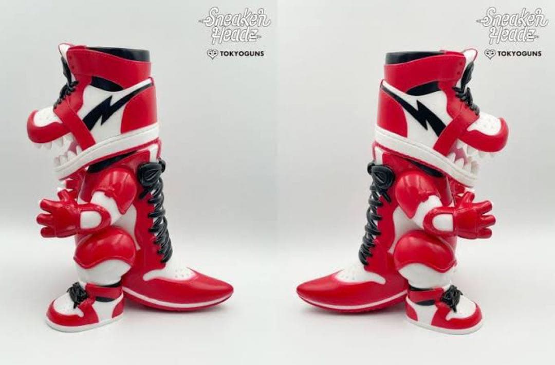 定価限定販売】SNKRDUNK×TOKYOGUNS ガイジュウスニーカーヘッド