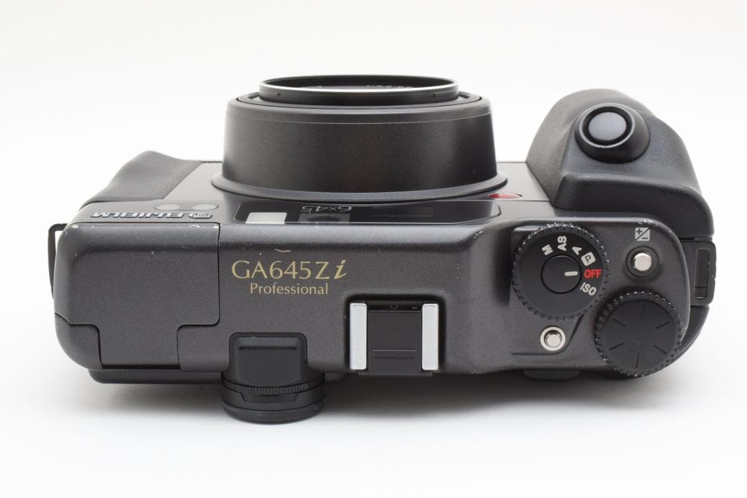 フジフィルム　 FUJIFILM GA645Zi Professional