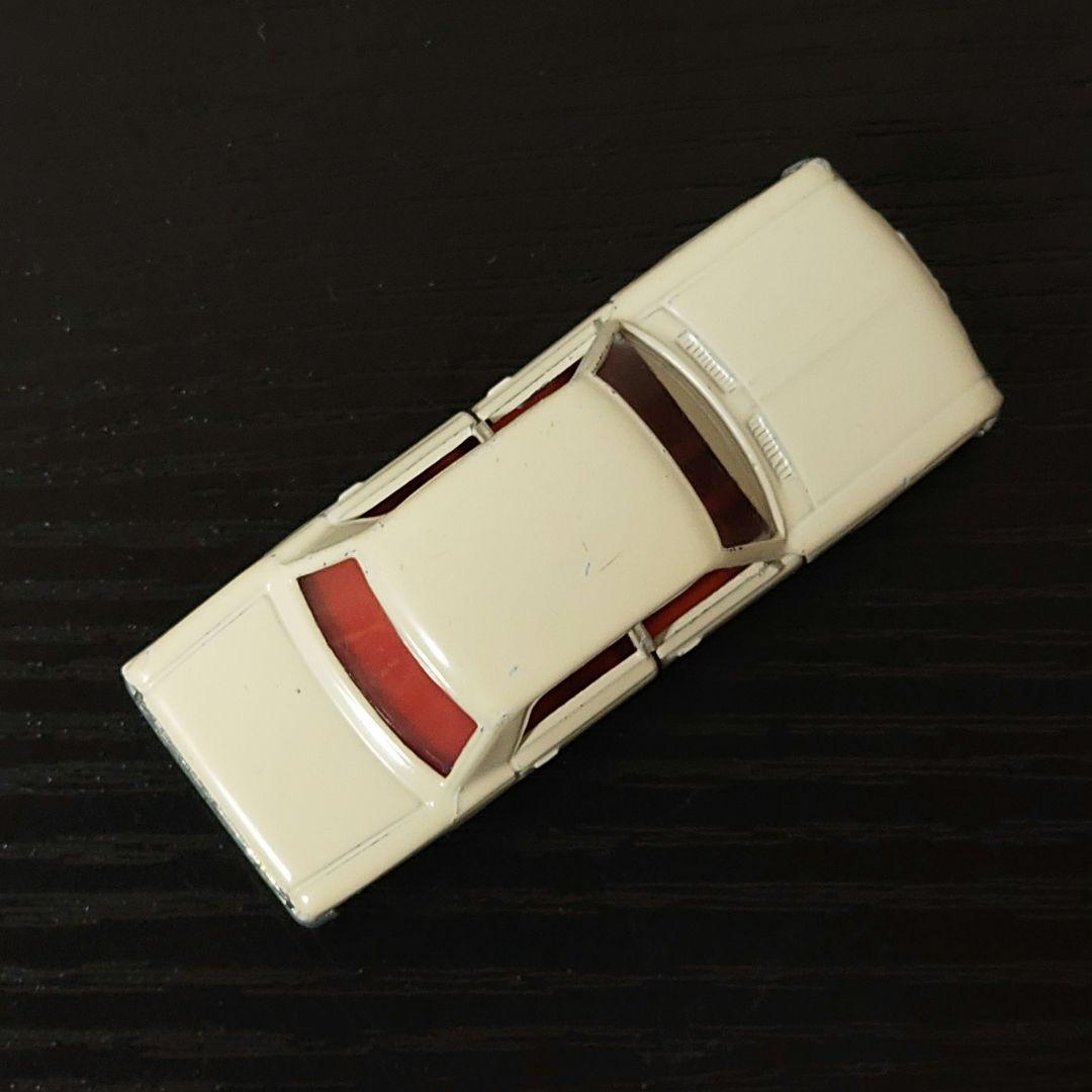 TOMICA　トミカ　クラウンDX　白色　1Aホイール