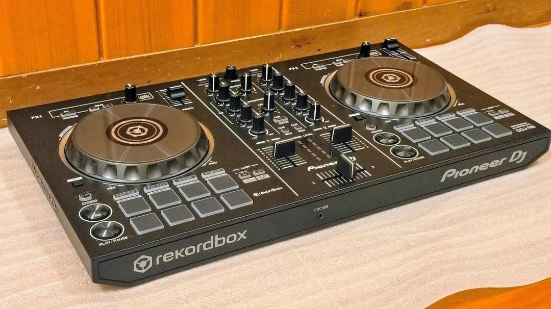 Pioneer DJコントローラー [DDJ-RB]