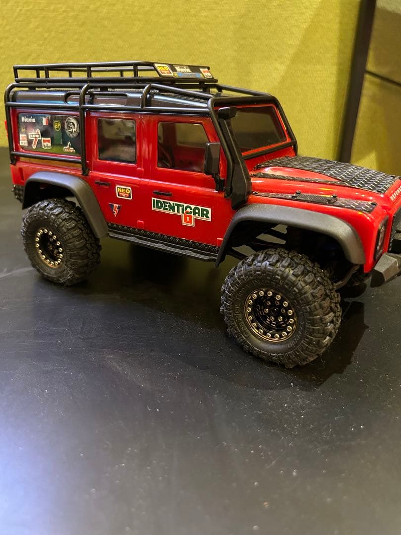 TRX4M Land Rover Defender レッド
