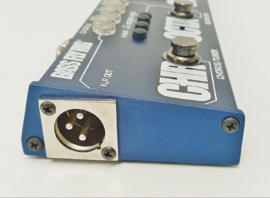 ベース TECH 21 BASS FLY RIG sans amp bass