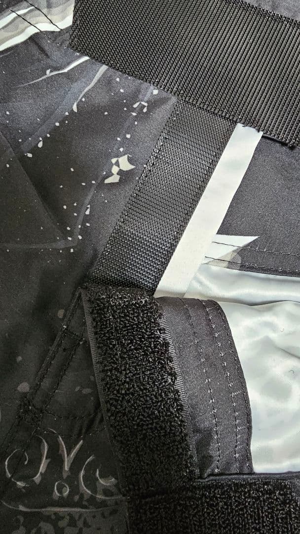 Venumベノム　ファイトショーツ　 GLADIATOR 3.0 黒白