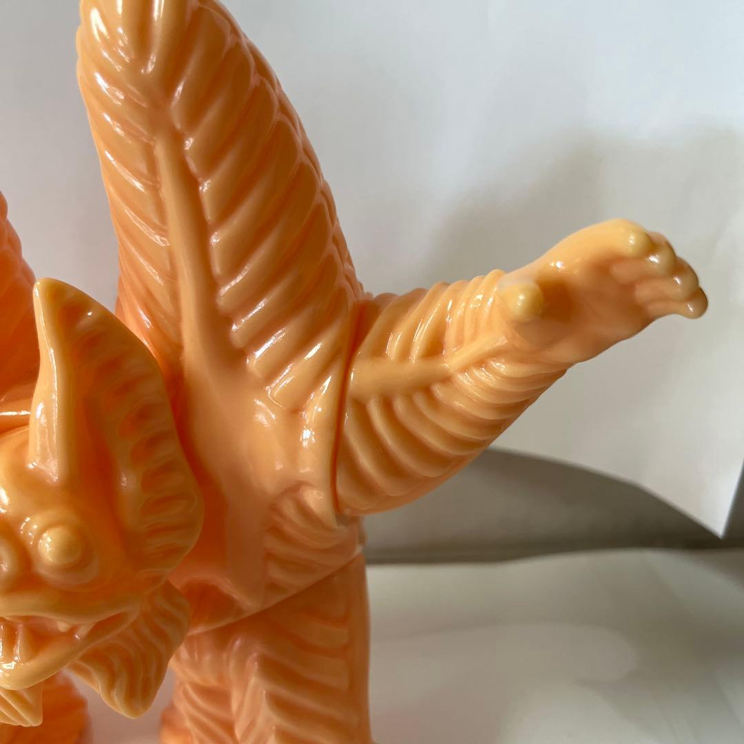 ⚠️人気　M1号　ウルトラマン　ペスター　薄橙色成型　スタンダード　2000年