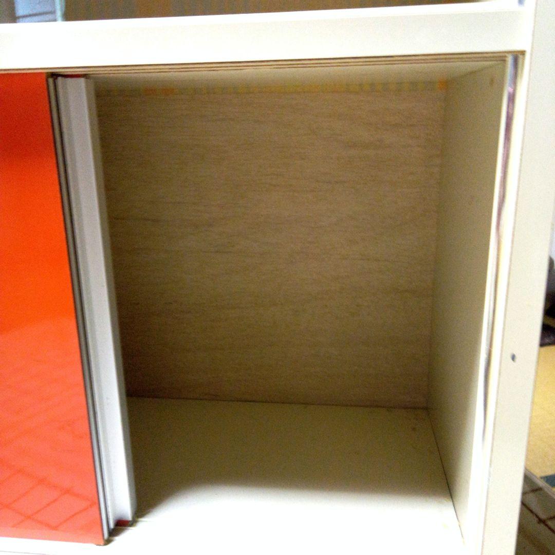 【昭和レトロ】ゴールデンウィークバーゲン　ミニ整理棚　ミニ食器棚　クリーム色