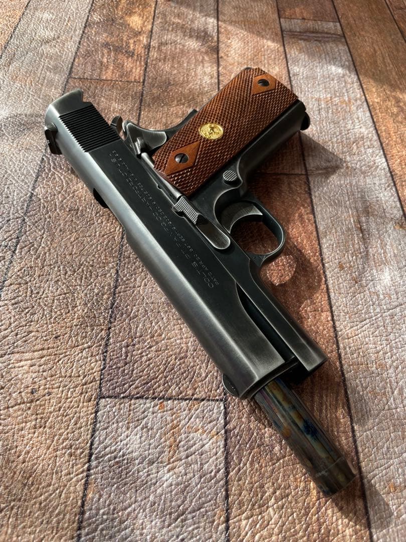 ウエスタンアームズ WA コルト M1911 ゲッタウェイ　木製グリップ付き